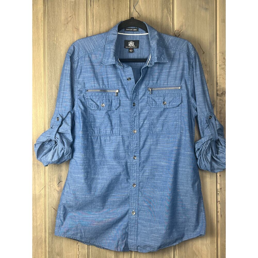 Rock & Republic denim chambray button-down shirt medium